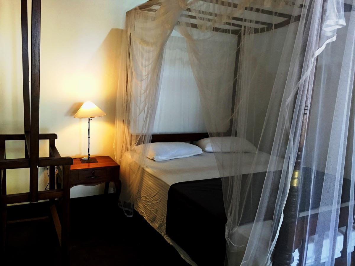 Shehani Beach Bungalow Tangalle Exterior foto