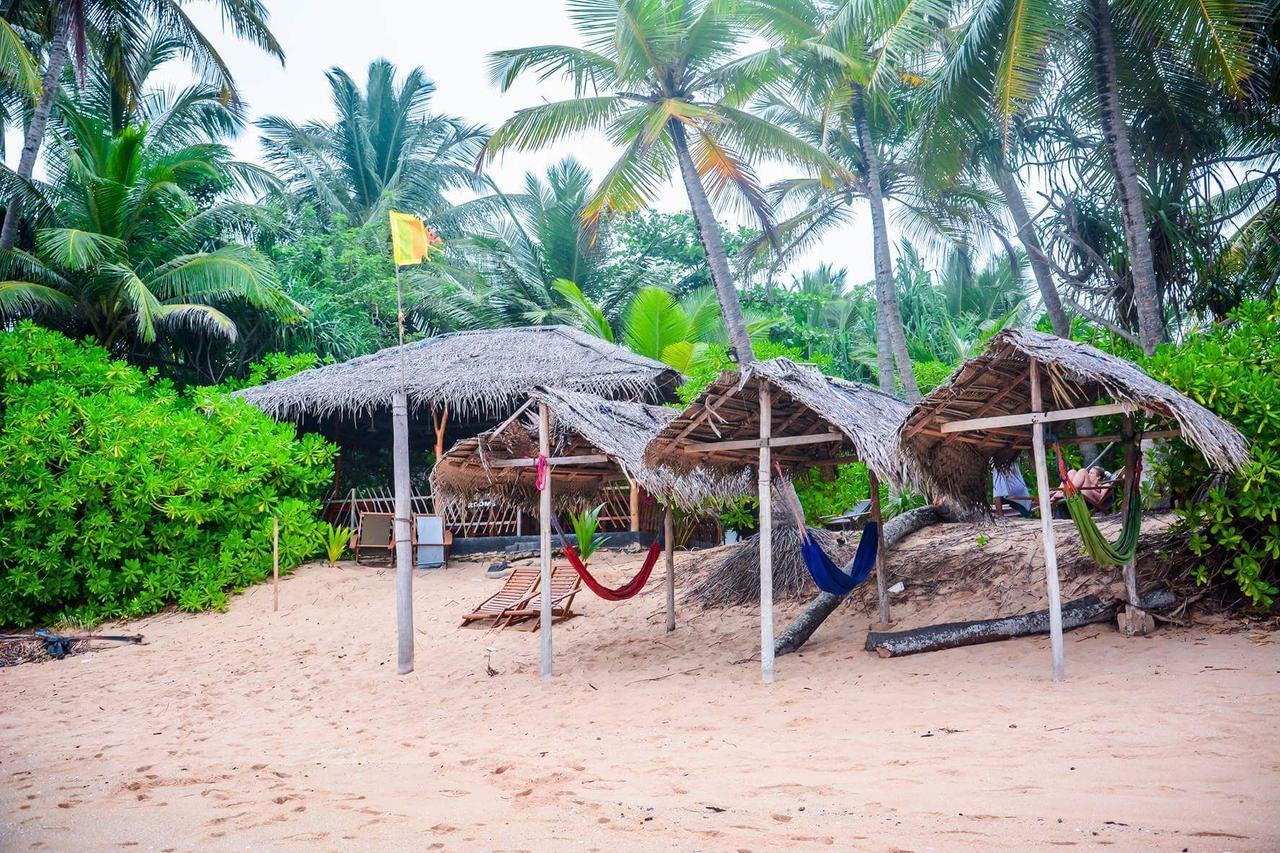 Shehani Beach Bungalow Tangalle Exterior foto